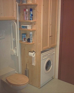 ARMADIO BAGNO SALVASPAZIO